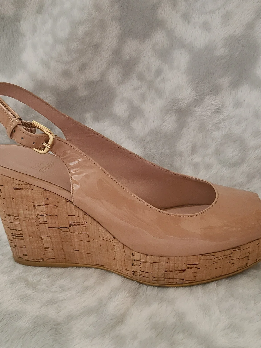 Stuart Weitzman Nude Patent Peep-Toe Cork Wedge Slingback Heels Size 8 - Picture 3 of 12